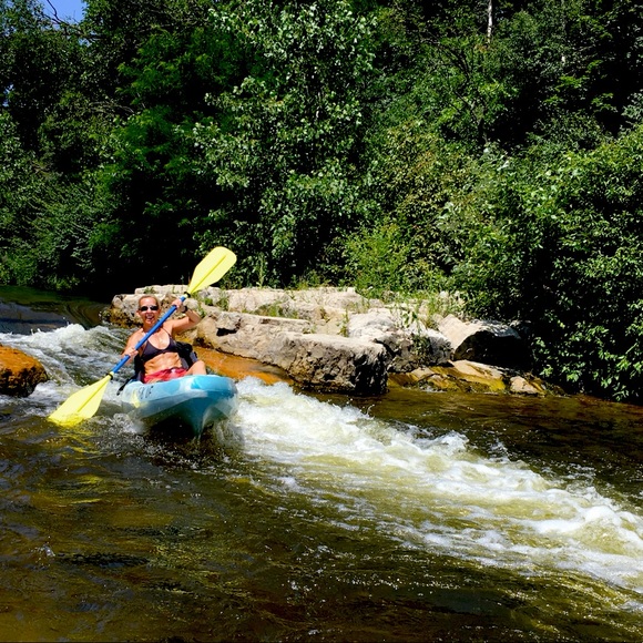 Meet your Posher, Alli - Picture 3 of 5